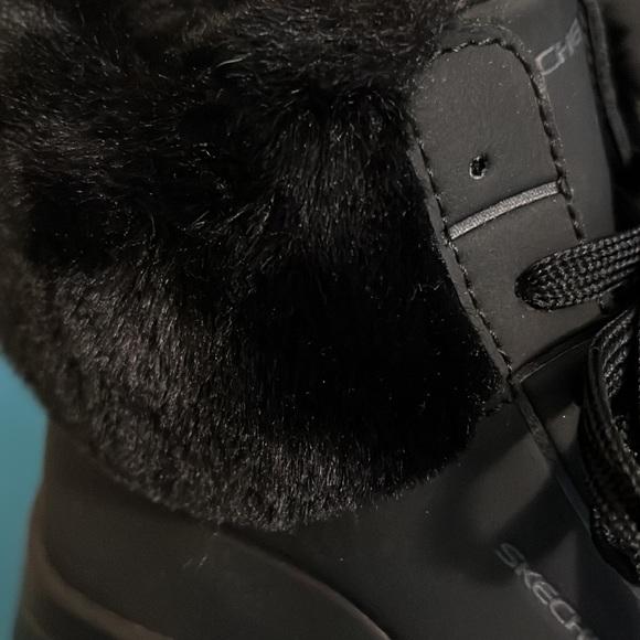 Skechers high top sneakers black size 8 - Picture 2 of 7